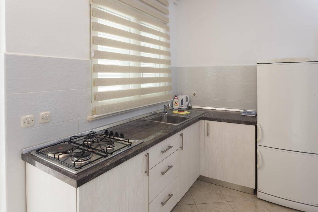 Apartments With A Parking Space Zuljana, Peljesac - 4573 Exterior photo